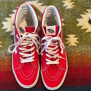 Sk8-Hi Vans Red & White High-Top Sneakers